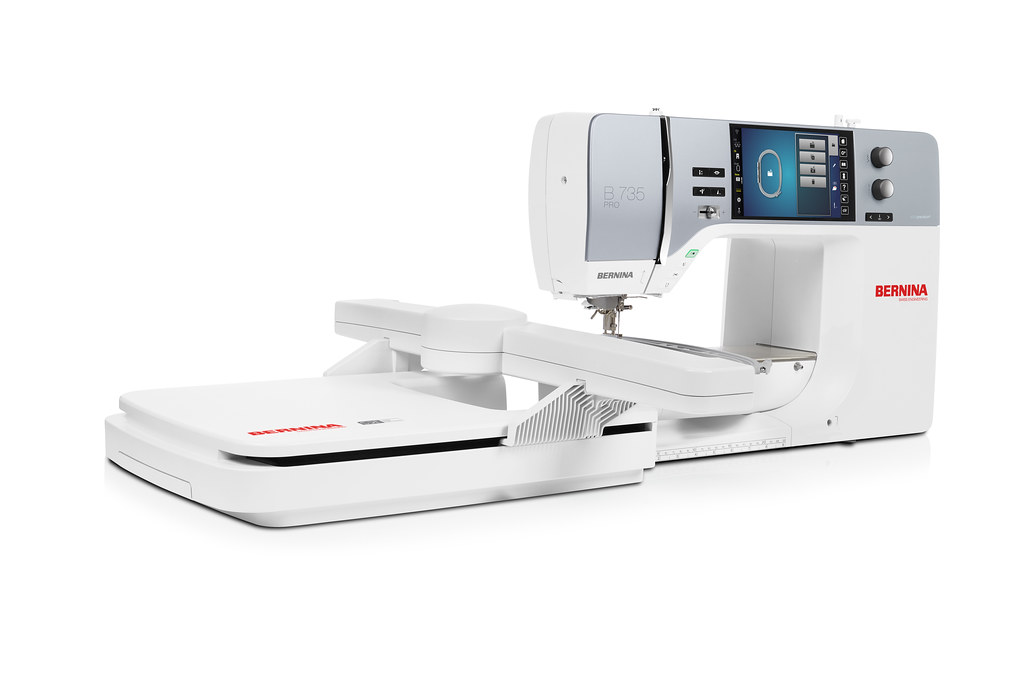 Швейно-вышивальная машина Bernina 735 PRO
