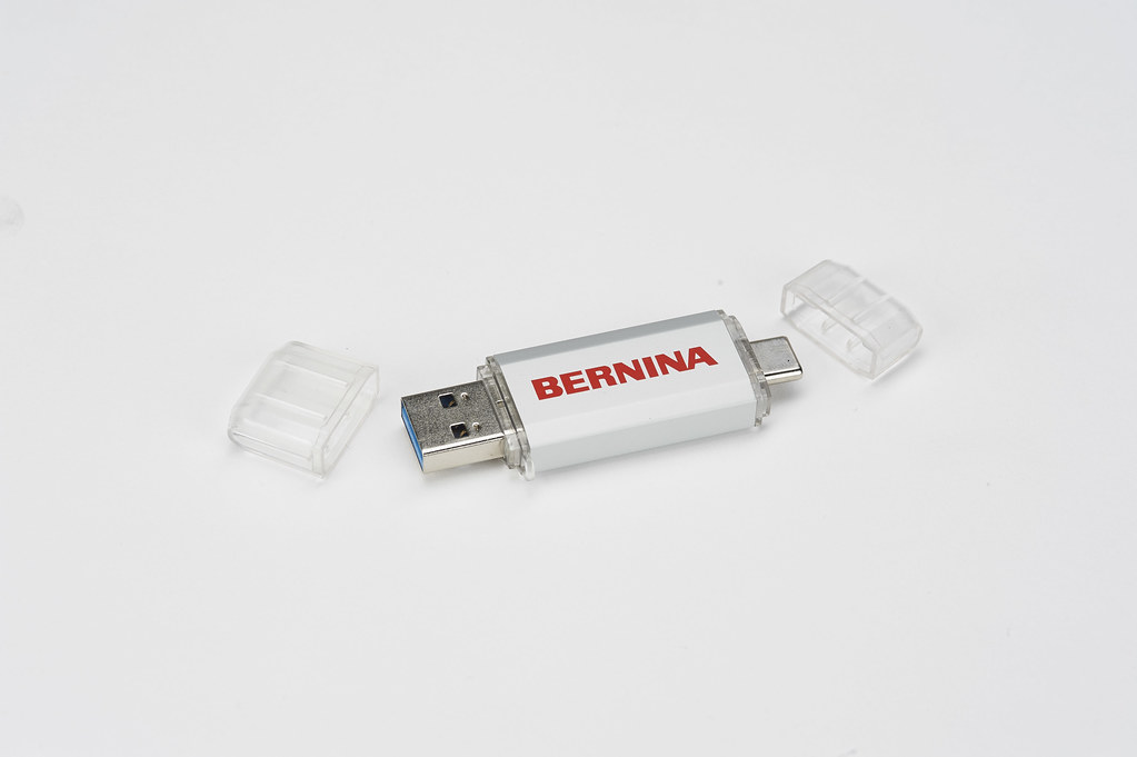 Bernina USB накопитель (16 Gb) 