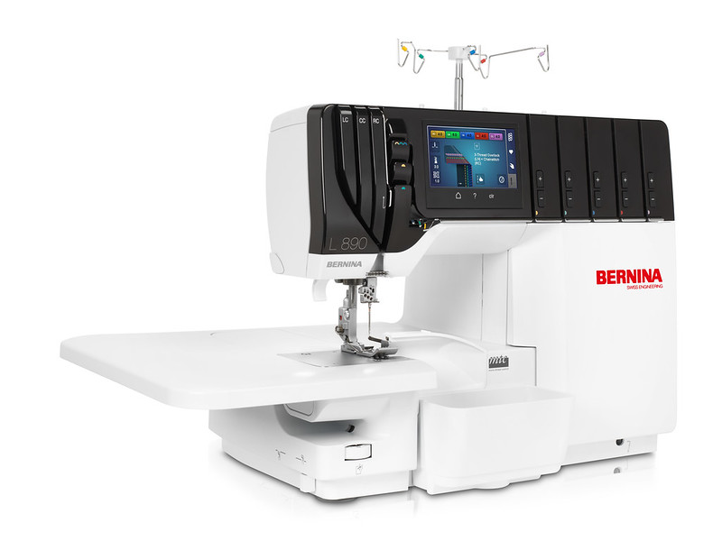 L890